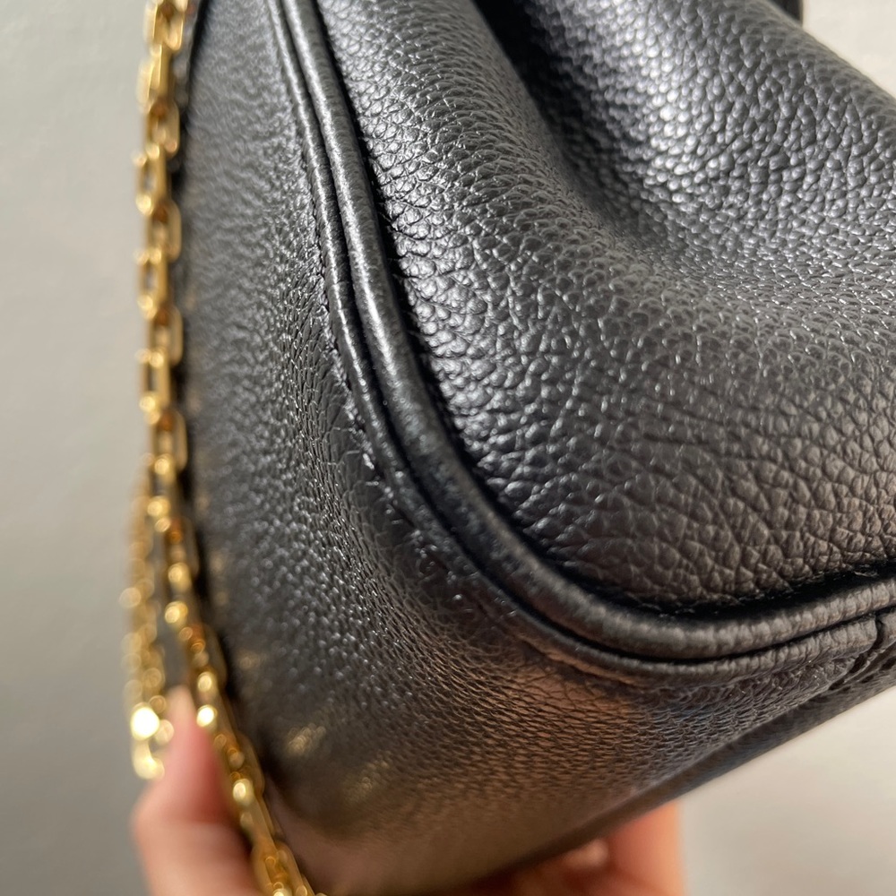 ❌SOLD❌Louis Vuitton Saint Germain PM in Black Empriente Leather - Picture 4 of 11